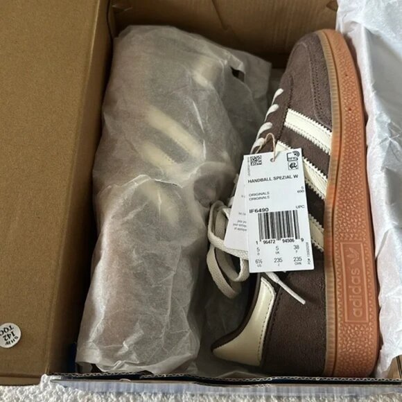 NWT Women's Adidas Handball Spezial Shoes Brown White - Picture 4 of 7